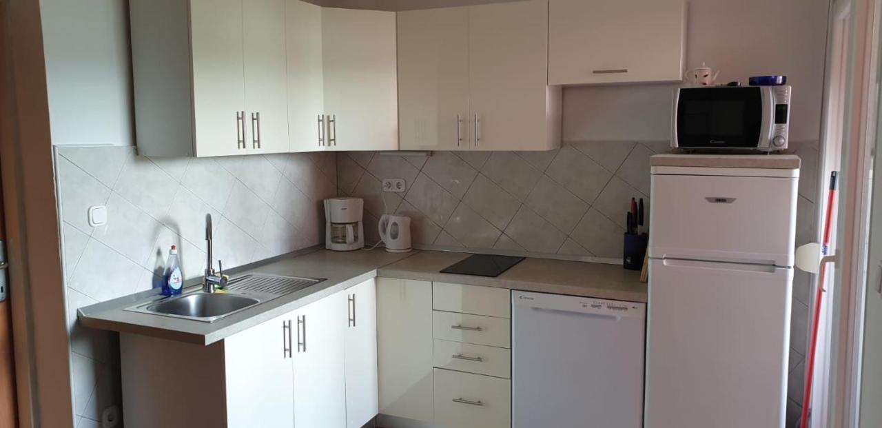 Apartments Zala Matusan Supetarska Draga Luaran gambar