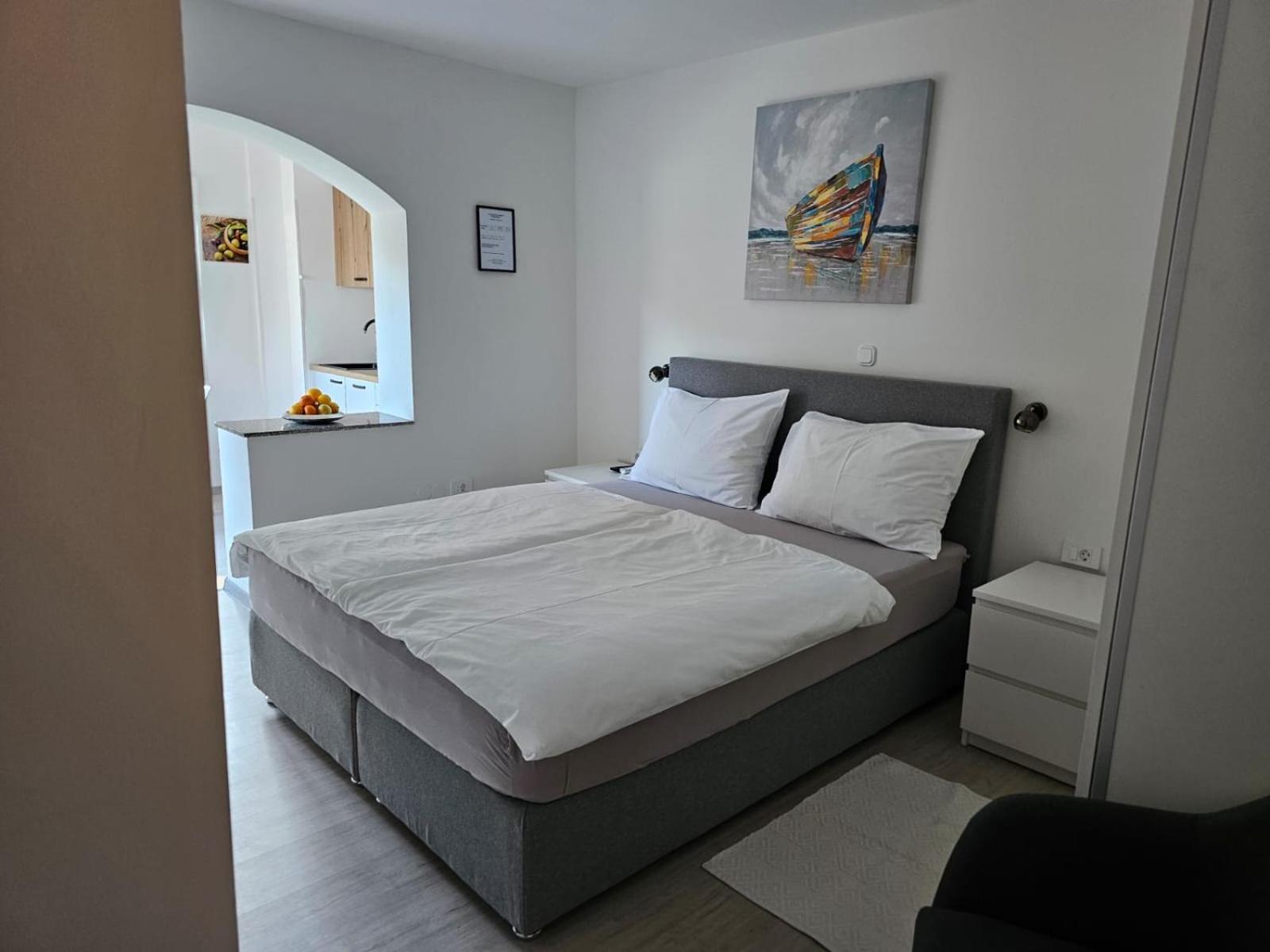 Apartments Zala Matusan Supetarska Draga Luaran gambar